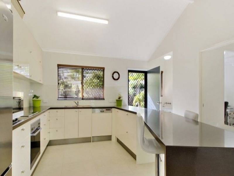 24/124 Noosa Parade, Noosaville QLD 4566