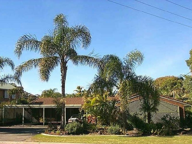 4/4 Oceania Crescent, Sunshine Beach QLD 4567