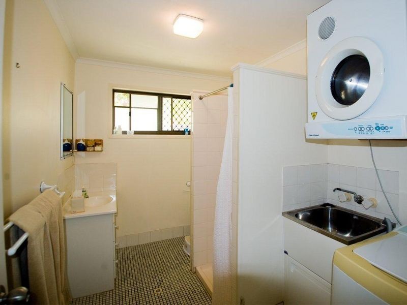 4/4 Oceania Crescent, Sunshine Beach QLD 4567