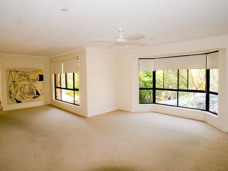 8 Gretel Court, Sunrise Beach QLD 4567