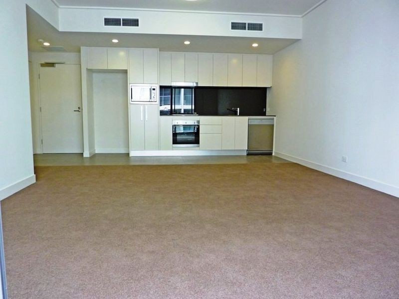 303/15 Shoreline Drive, Rhodes NSW 2138
