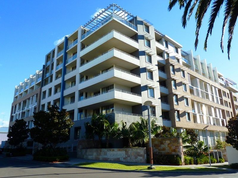 608/37 Amalfi Drive, Wentworth Point NSW 2127