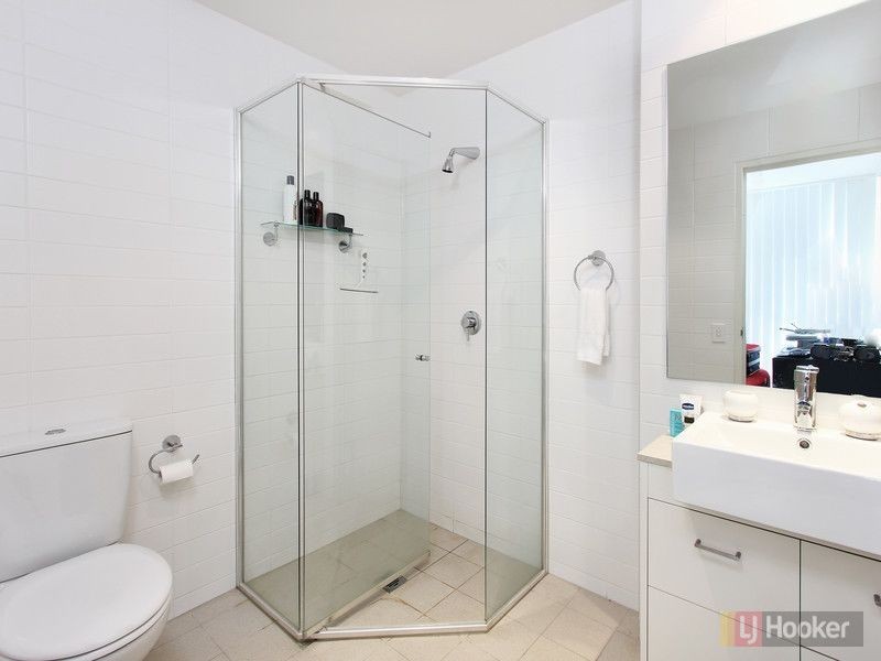 608/37 Amalfi Drive, Wentworth Point NSW 2127