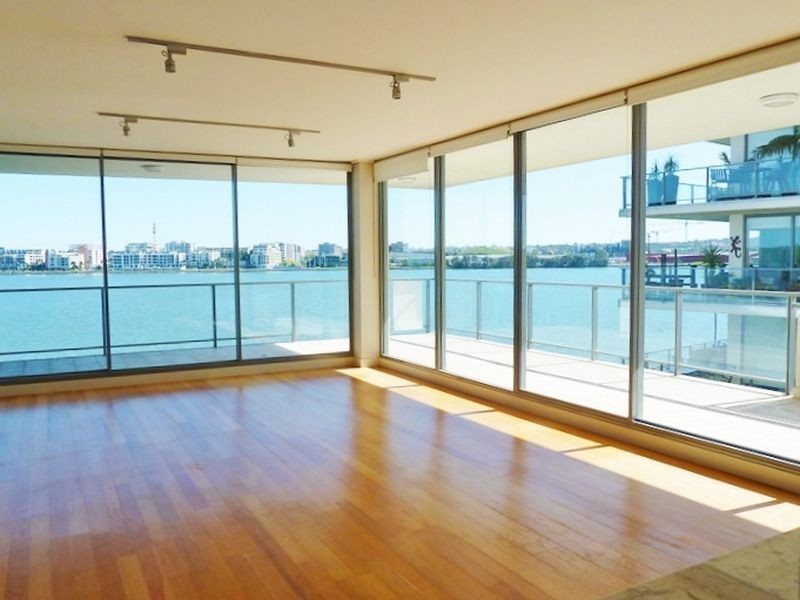 302/4 Lewis Avenue, Rhodes NSW 2138