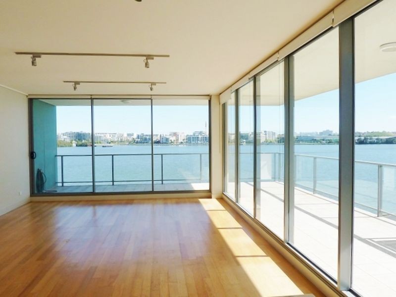 302/4 Lewis Avenue, Rhodes NSW 2138