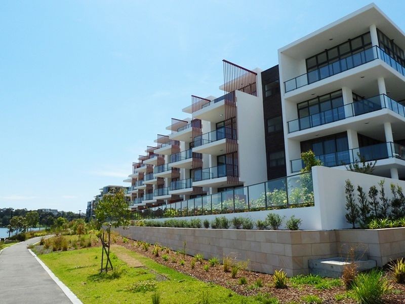 813/42 Shoreline Drive, Rhodes NSW 2138