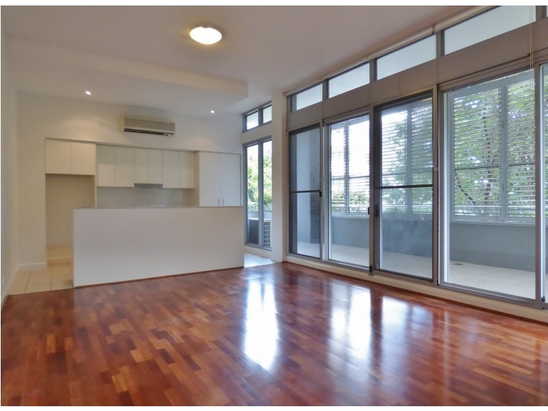 102/28 Rider Blvd, Rhodes NSW 2138