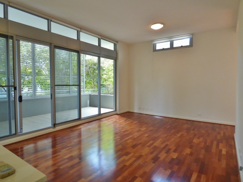 102/28 Rider Blvd, Rhodes NSW 2138