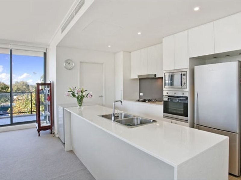 307/88 Rider Blvd, Rhodes NSW 2138