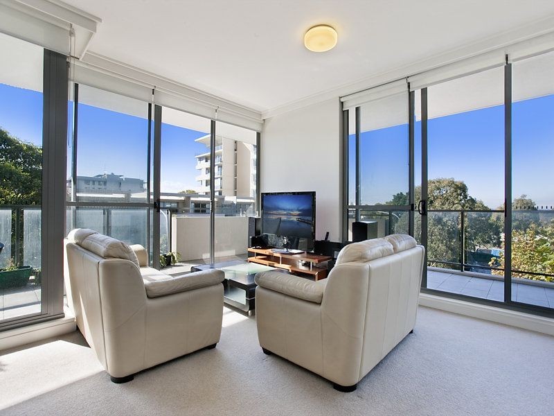 307/88 Rider Blvd, Rhodes NSW 2138