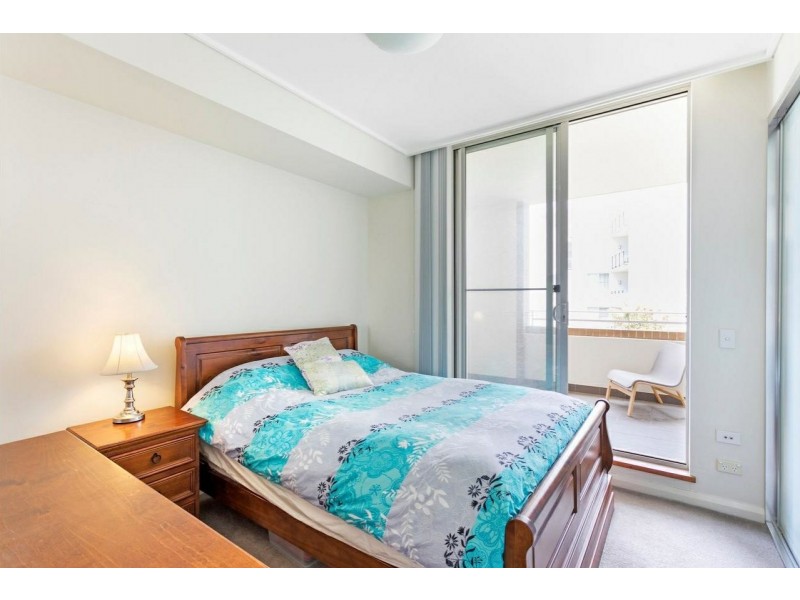 448/2 The Crescent, Wentworth Point NSW 2127