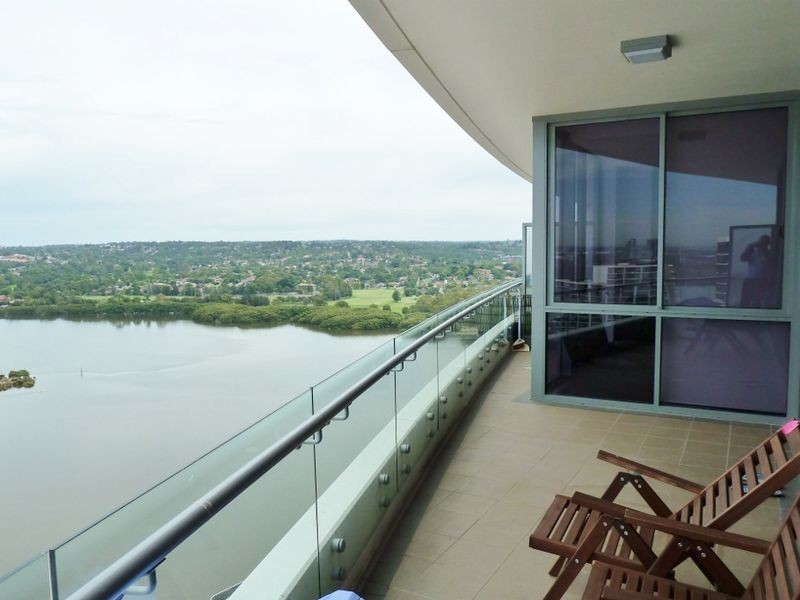 2207/87 Shoreline Drive, Rhodes NSW 2138