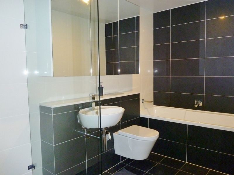 2207/87 Shoreline Drive, Rhodes NSW 2138