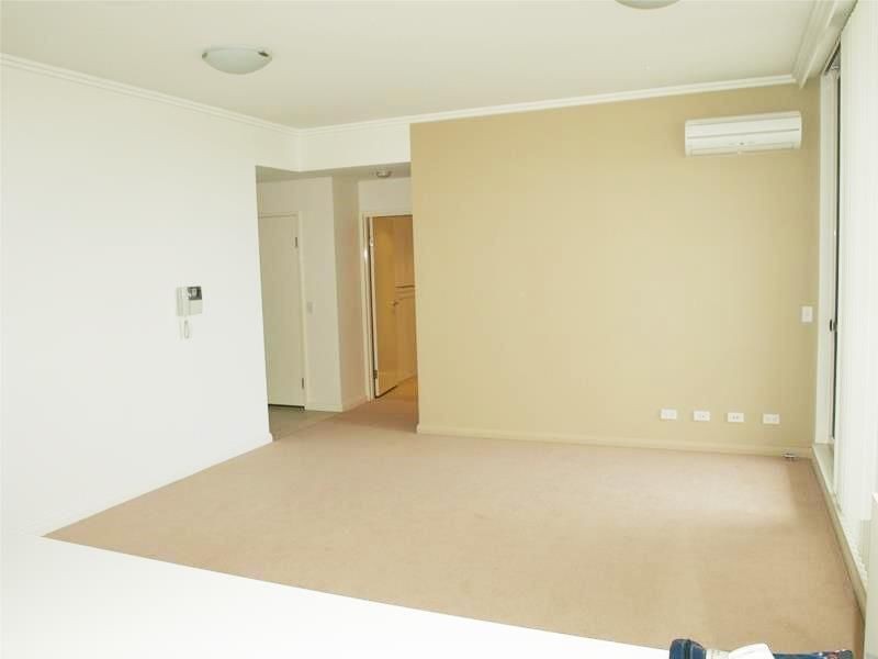 580/33 Hill Road, Wentworth Point NSW 2127