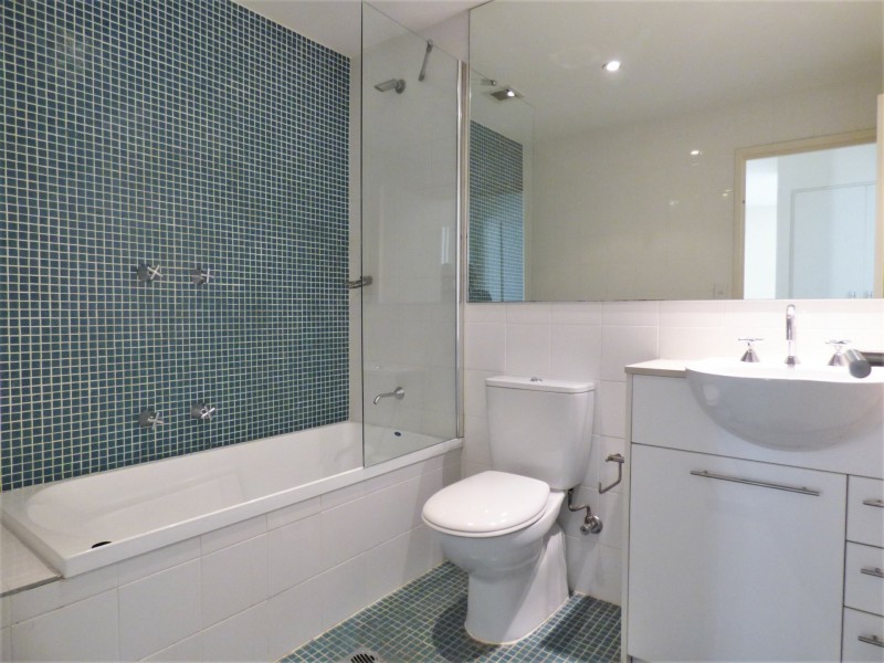 202/42 Rider Blvd, Rhodes NSW 2138