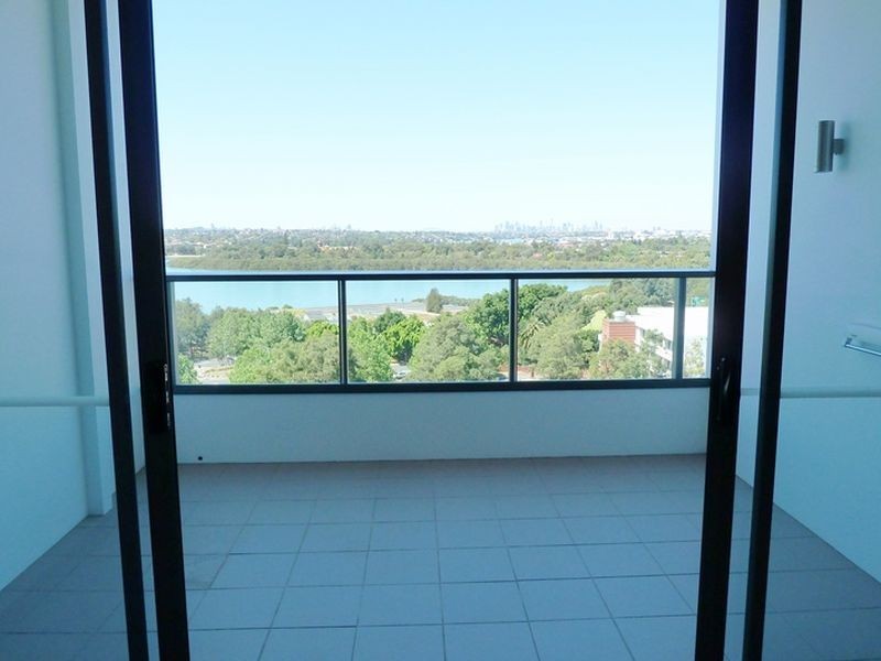 804/7 Rider Blvd, Rhodes NSW 2138