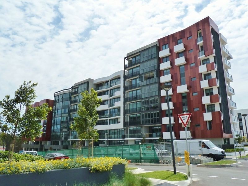 602/5 Waterways St, Wentworth Point NSW 2127