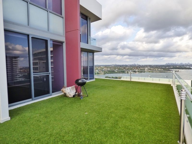 2304/87 Shoreline Drive, Rhodes NSW 2138