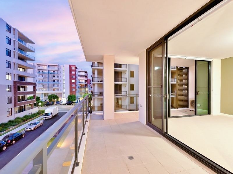 513/48 Amalfi Drive, Wentworth Point NSW 2127