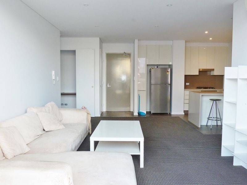 521/2 Meredith Ave, Rhodes NSW 2138