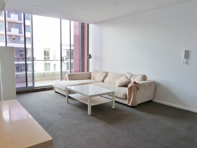521/2 Meredith Ave, Rhodes NSW 2138