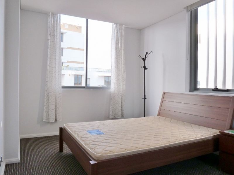 521/2 Meredith Ave, Rhodes NSW 2138