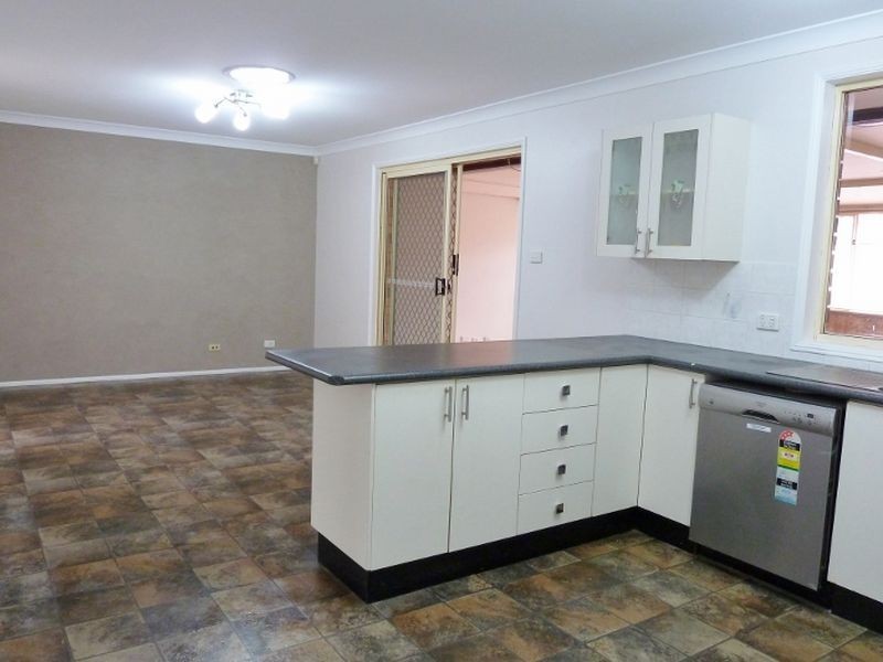 18 Cain Place, Plumpton NSW 2761