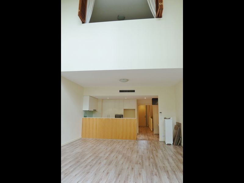 4 Rider Blvd, Rhodes NSW 2138