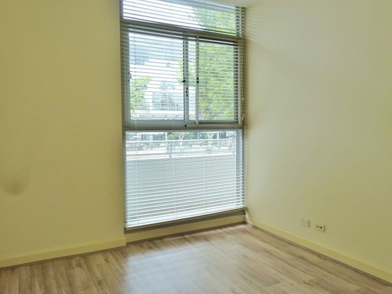 4 Rider Blvd, Rhodes NSW 2138