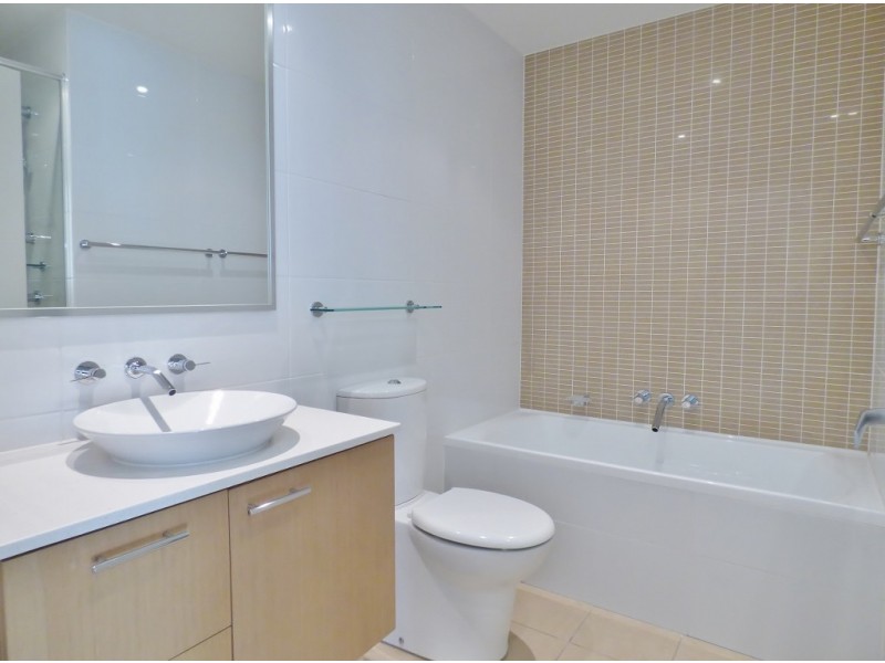 802/88 Rider, Rhodes NSW 2138
