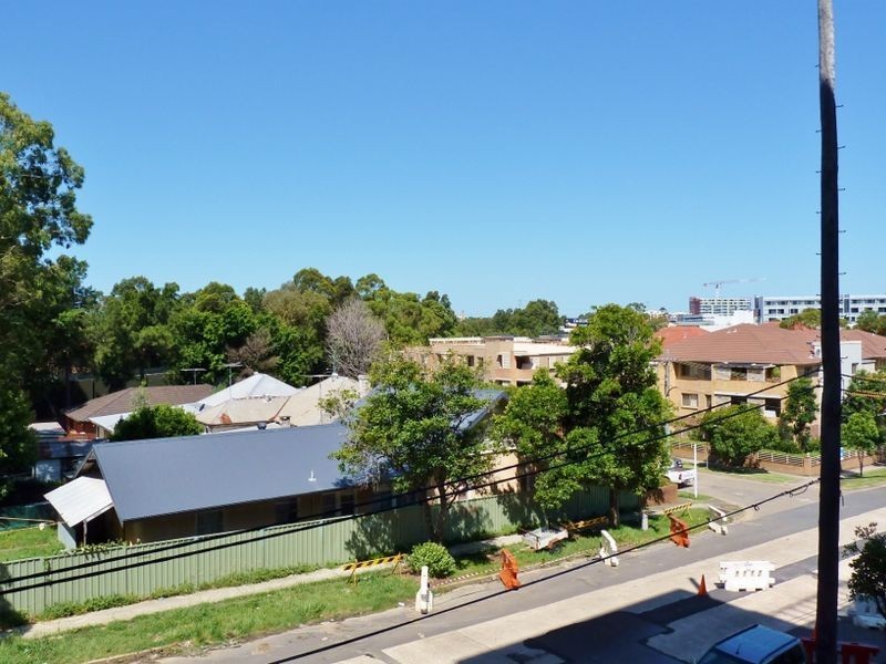 206/79 Park Rd, Homebush NSW 2140