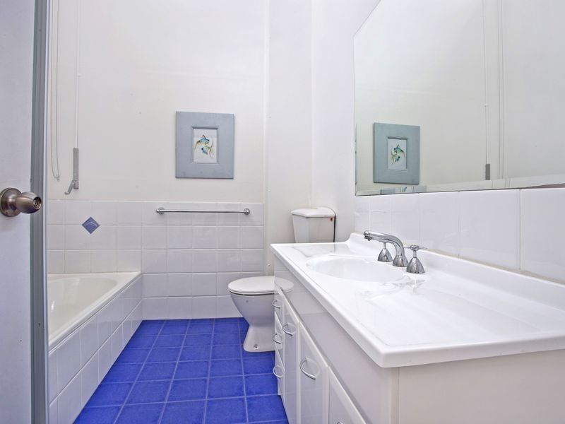 8/13 Llewellyn St, Rhodes NSW 2138