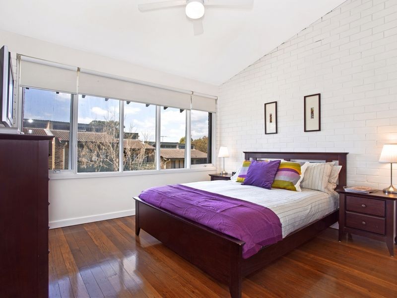 8/13 Llewellyn St, Rhodes NSW 2138