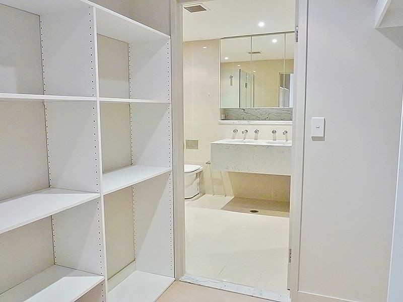 402/4 Lewis Ave, Rhodes NSW 2138
