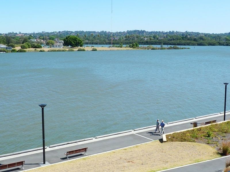 160/38 Shoreline Drive, Rhodes NSW 2138