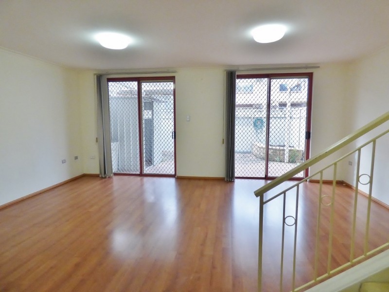 90/125 Park Road, Rydalmere NSW 2116