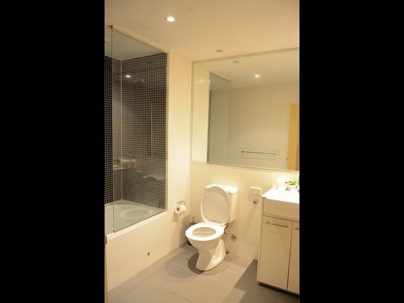 207/10 Shoreline Drive, Rhodes NSW 2138