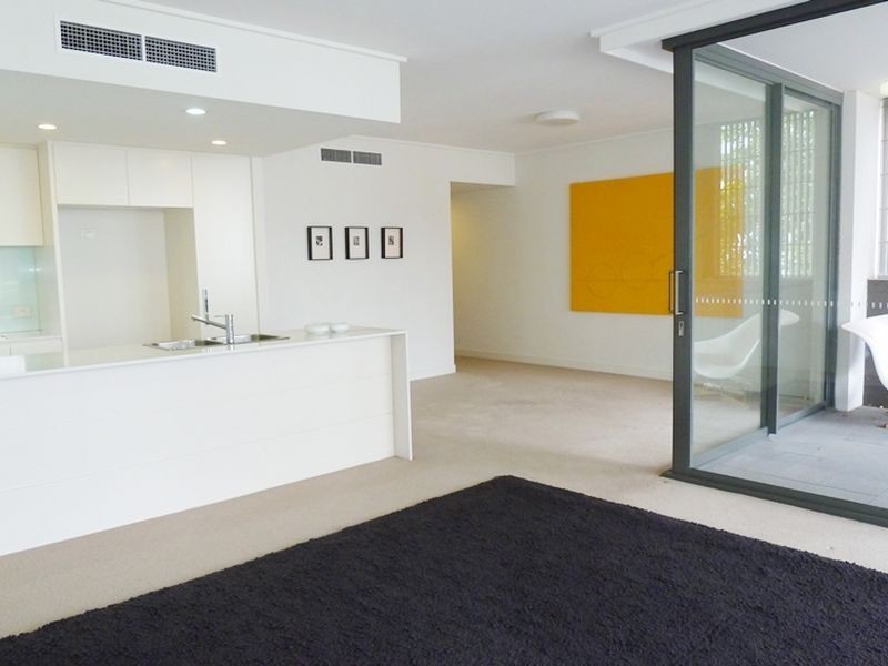 102/19 Shoreline Drive, Rhodes NSW 2138