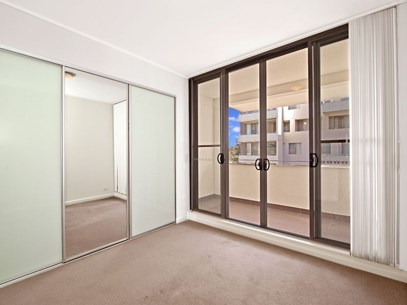 409/37 Amalfi Drive, Wentworth Point NSW 2127