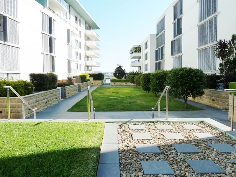 404/3 Jean Wailes Avenue, Rhodes NSW 2138