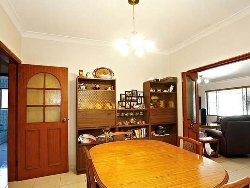 64 Llewellyn Street, Rhodes NSW 2138