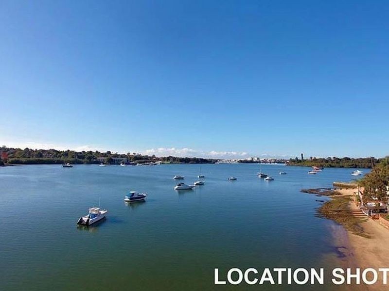 64 Llewellyn Street, Rhodes NSW 2138