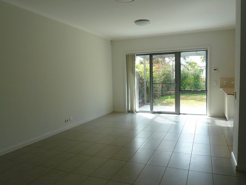 7 Henricks Ave, Newington NSW 2127