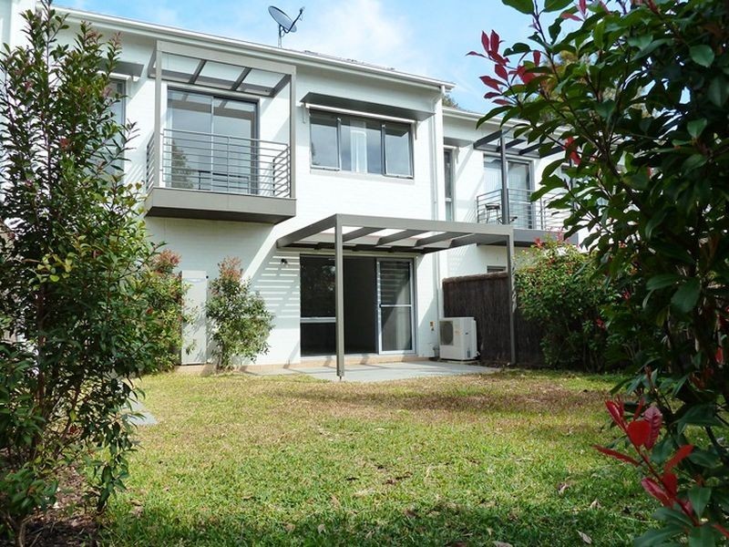 7 Henricks Ave, Newington NSW 2127