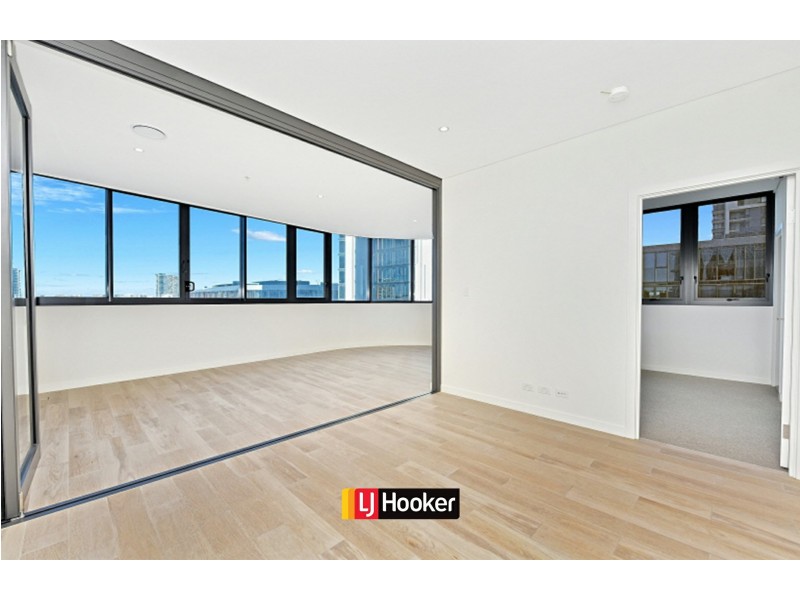 11 Wentworth Place, Wentworth Point NSW 2127