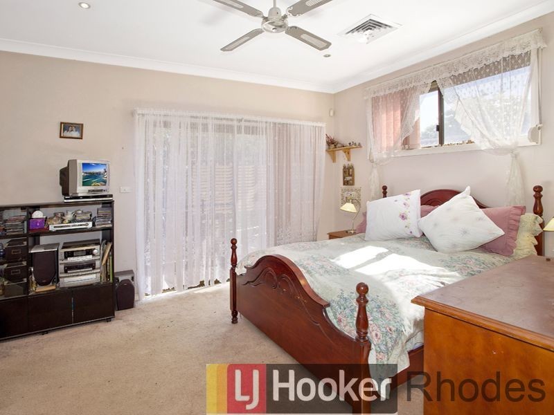 71 Blaxland Road, Rhodes NSW 2138