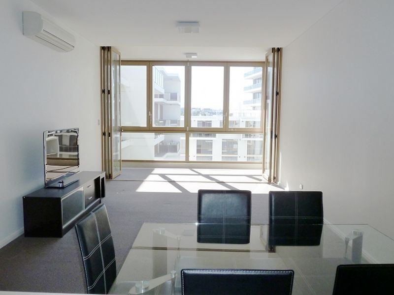 817/89 Shoreline Drive, Rhodes NSW 2138