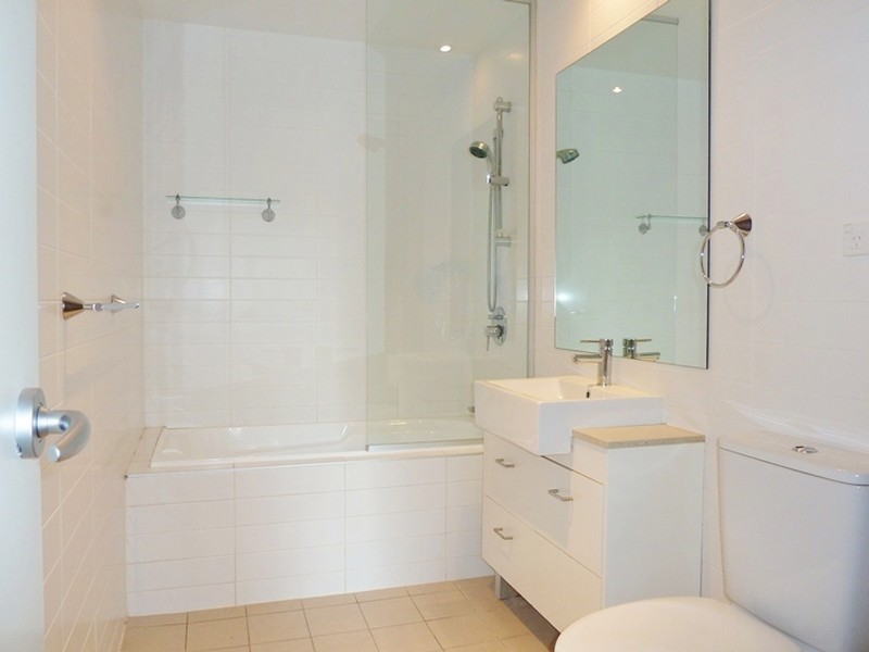 103/21 Hill Road, Wentworth Point NSW 2127