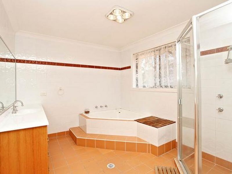 44 Llewellyn Street, Rhodes NSW 2138