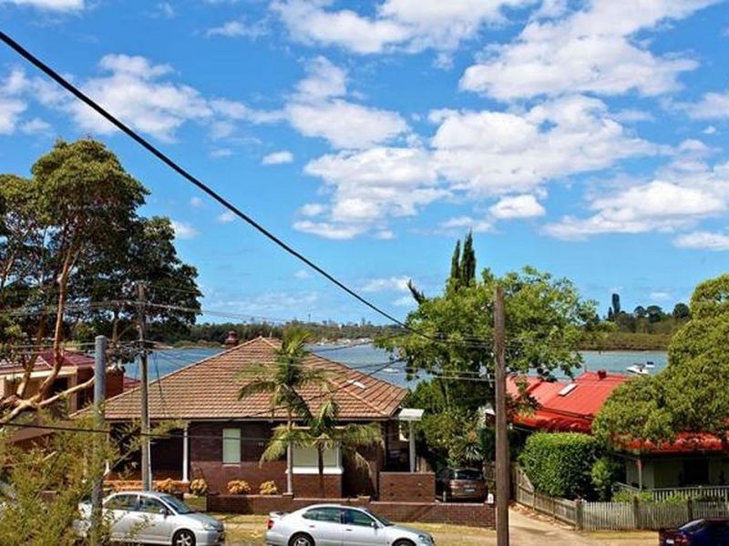 44 Llewellyn Street, Rhodes NSW 2138